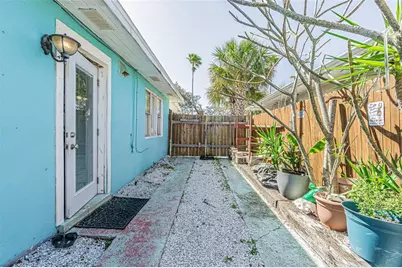 1024 Apache Trail, Clearwater, FL 33755 - Photo 29