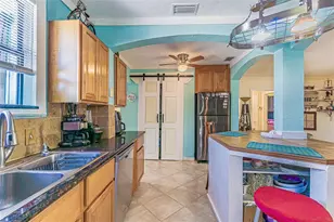 1024 Apache Trail, Clearwater, FL 33755 - Photo 11