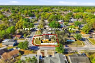 1301 Vinemont Dr, Brandon, FL 33510 - Photo 59