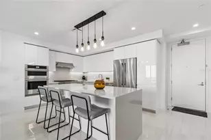 400 Central Ave, Saint Petersburg, FL 33701 - Photo 19