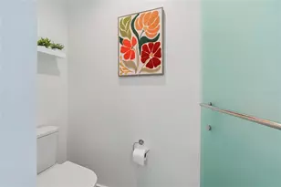 400 Central Ave, Saint Petersburg, FL 33701 - Photo 35