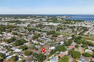 2465 Brentwood Dr, Clearwater, FL 33764 - Photo 43