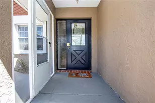 203 Amesbury Cir, Sun City Center, FL 33573 - Photo 5