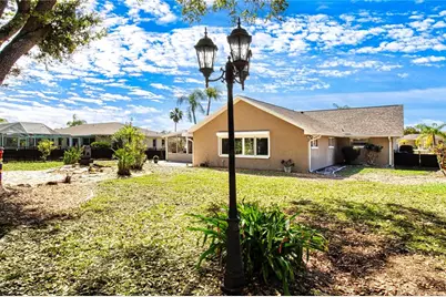 203 Amesbury Circle, Sun City Center, FL 33573 - Photo 33