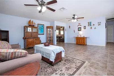 203 Amesbury Circle, Sun City Center, FL 33573 - Photo 11