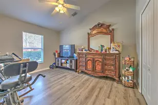 4639 Pointe O Woods Dr, Wesley Chapel, FL 33543 - Photo 9