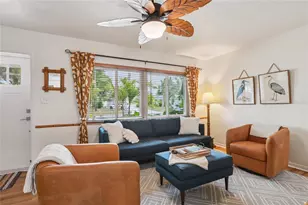 797 Lakeside Dr, Dunedin, FL 34698 - Photo 11