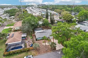 797 Lakeside Dr, Dunedin, FL 34698 - Photo 67