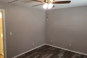 5508 Pokeweed Ct, Tampa, FL 33617 - Photo 13