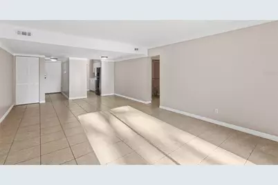 5508 Pokeweed Court #146, Tampa, FL 33617 - Photo 9