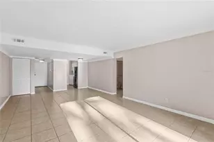 5508 Pokeweed Ct, Tampa, FL 33617 - Photo 9