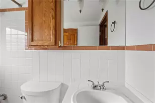 6035 10th St, Zephyrhills, FL 33542 - Photo 13