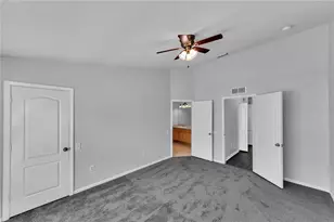 26546 Castleview Way, Wesley Chapel, FL 33544 - Photo 15
