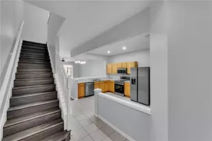 26546 Castleview Way, Wesley Chapel, FL 33544 - Photo 13