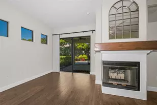 4777 Edge Park Dr, Oldsmar, FL 34677 - Photo 11