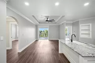 5304 Bay Club Cir, Tampa, FL 33607 - Photo 3