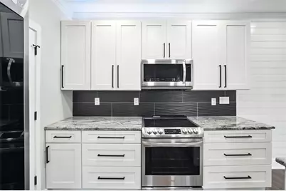 5304 Bay Club Circle, Tampa, FL 33607 - Photo 5