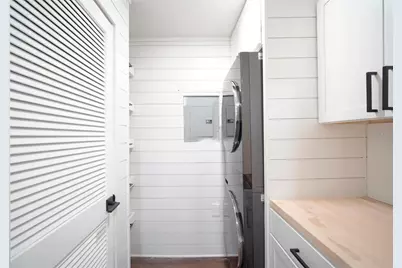 5304 Bay Club Circle, Tampa, FL 33607 - Photo 11