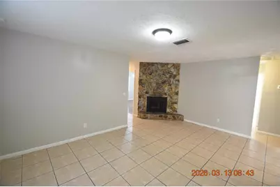 4711 Serena Drive, Tampa, FL 33617 - Photo 7