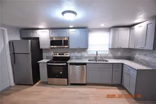 1106 E Seneca Ave, Tampa, FL 33612 - Photo 13