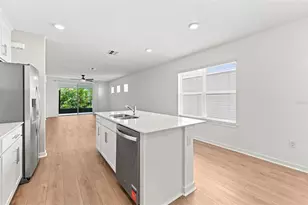 6287 Broad Fld Ave, Apollo Beach, FL 33572 - Photo 5