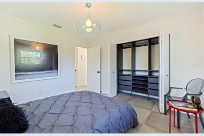 259 Mineola Drive E, Belleair Bluffs, FL 33770 - Photo 23