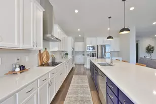 8462 Ivy Stark Blvd, Wesley Chapel, FL 33545 - Photo 5
