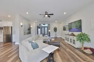 8462 Ivy Stark Blvd, Wesley Chapel, FL 33545 - Photo 7
