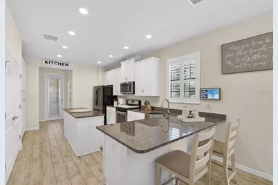 5601 Kingsley Corner Way, Lithia, FL 33547 - Photo 11