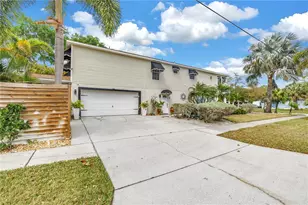 786 59th Ave NE, Saint Petersburg, FL 33703 - Photo 5