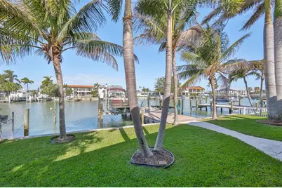 538 Lillian Drive, Madeira Beach, FL 33708 - Photo 35