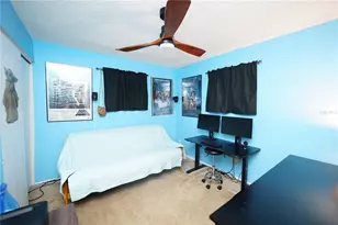 8300 75th Ave, Seminole, FL 33777 - Photo 17