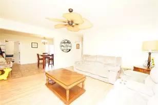 8300 75th Ave, Seminole, FL 33777 - Photo 3