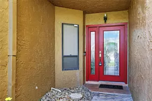 13804 Mill Cove Cir, Tampa, FL 33618 - Photo 29