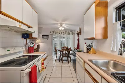 3010 Drewery Avenue, Lakeland, FL 33803 - Photo 11