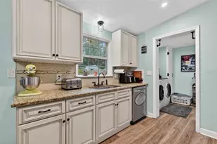 2846 Huntington Dr, Largo, FL 33771 - Photo 7