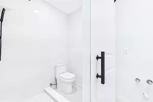 1778 New Hampshire Ave NE, Saint Petersburg, FL 33703 - Photo 19