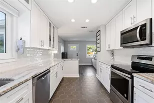 4410 W Euclid Ave, Tampa, FL 33629 - Photo 13