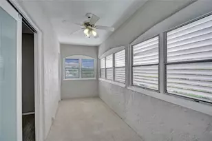924 McIntosh St, West Palm Beach, FL 33405 - Photo 11