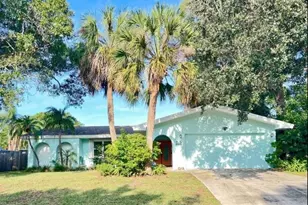 3749 McKay Creek Dr, Largo, FL 33770 - Photo 1