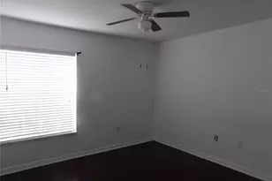 3836 N Lake Dr, Tampa, FL 33614 - Photo 11