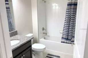 16308 Hyde Manor Dr, Tampa, FL 33647 - Photo 7