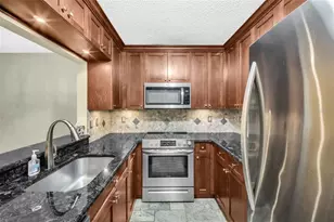 1400 Pine Glen Ln, Tarpon Springs, FL 34688 - Photo 23