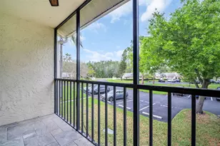 1400 Pine Glen Ln, Tarpon Springs, FL 34688 - Photo 13