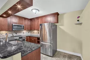 1400 Pine Glen Ln, Tarpon Springs, FL 34688 - Photo 9