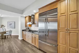 300 Beach Dr NE, Saint Petersburg, FL 33701 - Photo 19