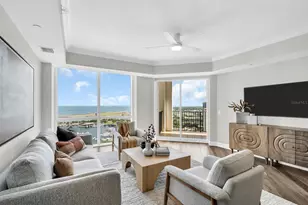 300 Beach Dr NE, Saint Petersburg, FL 33701 - Photo 3