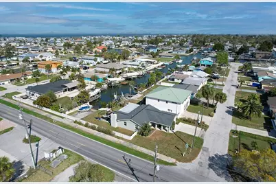 13727 Coco, Hudson, FL 34667 - Photo 45