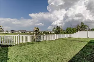 906 Swaying Sawgrass Ave, Ruskin, FL 33570 - Photo 59