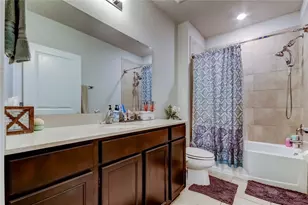 906 Swaying Sawgrass Ave, Ruskin, FL 33570 - Photo 21